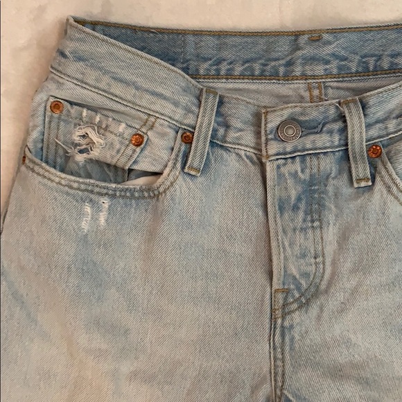 Levi’s cropped jeans - Picture 1 of 8